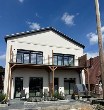 Foto - Komplettsanierte 2-Zimmer Altbauwohnung im 1. OG