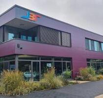 Modernes Büro in einem neuwertigen Firmengebäude, in Borkheide, bei Berlin, zu vermieten - Brück