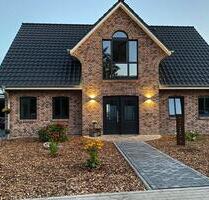 modernes Einfamilienhaus - 1.650,00&nbsp;EUR Kaltmiete, ca.&nbsp; 158,00&nbsp;m&sup2; in Drelsdorf (PLZ: 25853)