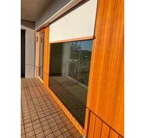 Luxuriöse 4‑Zimmer Wohnung im 3. OG mit Terrasse in Berlin-Weißen