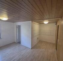 Zentral & gemütlich: 2,5-Zimmer-Wohnung in Untertürkheim - Stuttgart Luginsland