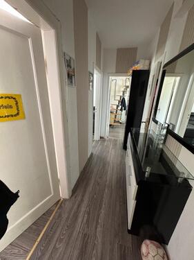 Foto - 4 Zimmer Wohnung zu Vermieten - 1.100,00 EUR Kaltmiete,