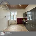 Foto - Frisch renovierte, zentrale, barrierefreie 3-ZM-Wohnung im EG !