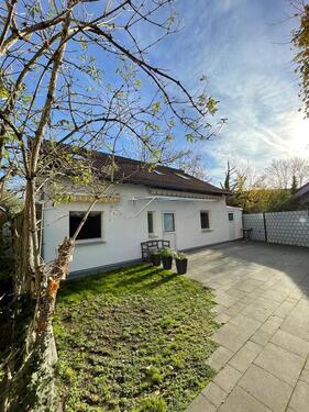 Foto - Kleines Einfamilienhaus in zentraler Lage von Düsseldorf‑Heerdt