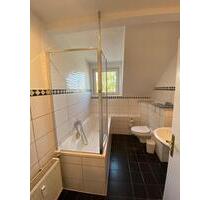 Schöne 4 Zimmer Wohnung möbliert in Zentrum von Velbert