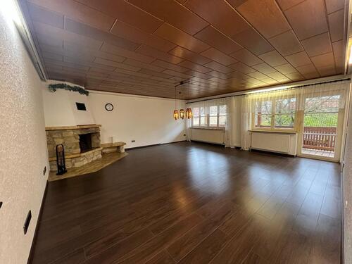 Foto - Zwei Häuser. Ein Grundstück. Unzählige Möglichkeiten.