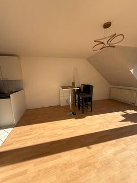 Foto - 2 Zimmer Dachgeschoßwohnung zur Miete in Mönchengladbach
