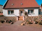Foto - Familienfreundliches EFH m. Hof und Garten in guter Lage