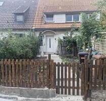 Haus zu vermieten - 1.350,00&nbsp;EUR Kaltmiete, ca.&nbsp; 80,00&nbsp;m&sup2; in Stuttgart (PLZ: 70437) Mühlhausen