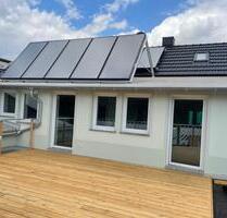 Große Wohnung mit Dachterrasse und Stadtblick - Meerane