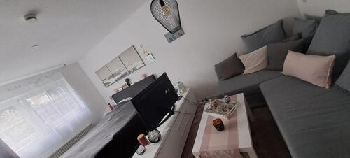 Foto - Stilvolle 2-Zimmer-Wohnung im gepflegten 4-Parteienhaus