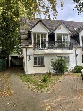 Foto - Lehester Deich, schöne Maisonette 3-Zimmer Wohnung mit 2 Balkonen