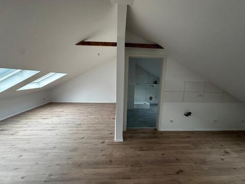 Foto - Moderne DG Wohnung – Erstbezug nach Sanierung –