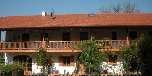 Foto - 2,5-Zimmer-EG-Wohnung - 960,00&nbsp;EUR Kaltmiete, ca.&nbsp; 87,50&nbsp;m&sup2;