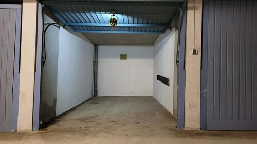 Foto - Garagenstellplatz in Stuttgart Botnang - Einzelgarage ab 01.10.25
