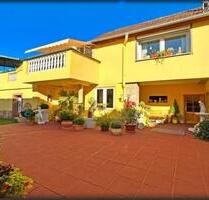 Haus mit mediterranem Flair, Außenpool und Einliegerwohnung - Germersheim