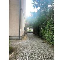 PKW-STELLPLATZ in Berlin Wedding bei Virchow Klinikum