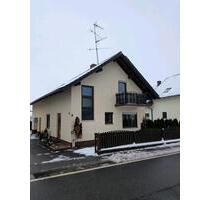 kleines Häuschen zu vermieten - 900,00&nbsp;EUR Kaltmiete, ca.&nbsp; 71,00&nbsp;m&sup2; in Bayerbach (PLZ: 94137)