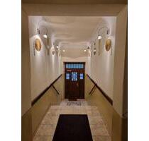 Klimatisierte 2-Raum DG-Wohnung mit EBK in L- Anger-Crottendorf - Leipzig Ost