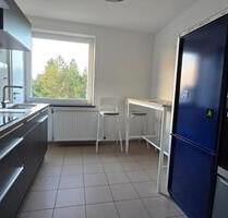 TOP Lage Galgenberg: 3-Zi-Whg mit Einbaukü. + Südbalkon ab sofort - Hildesheim Itzum-Marienburg