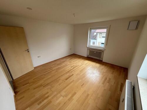 Foto - 4.5 Zimmer Etagenwohnung zur Miete in Kronburg