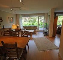 Voll möblierte 3 Zimmer Wohnung mit Balkon in ruhigergrüner Lage - Mettmann