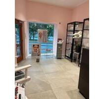 LadenGewerbefläche KosmetikFriseur etc 108 qm TOP SANIERT - Hamburg Alsterdorf