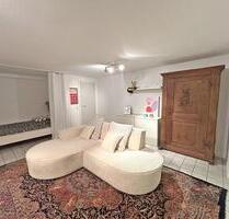 Erstbezug: Frisch renoviertes, voll möbliertes Souterrain-Apartment [Z-04511] - Hamm Bockum