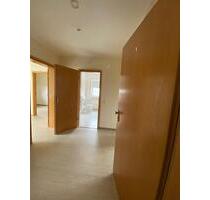 2 Zimmer Wohnung, DG, 53 qm, Balkon, Holzhausen - Bad Pyrmont