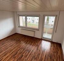 3 Zimmer Wohnung mit Balkon und Küche - Aalen Attenhofen