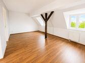 Foto - große Dachgeschosswohnung für Kreative!