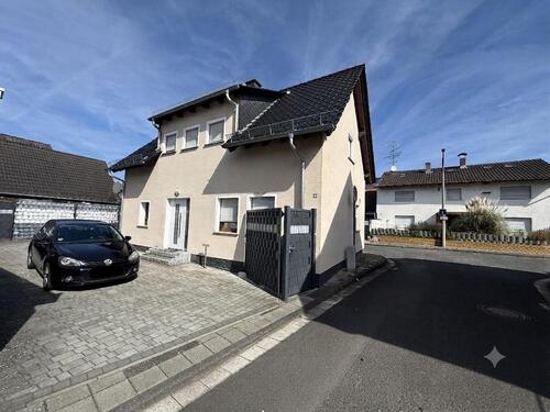 Foto - Einfamilienhaus mit neuer EBK ohne Maklerkosten