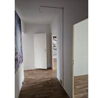 3 -Raumwohnung zum verlieben * Hochparterre * Badewanne * Balkon - Stendal