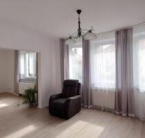 Hochwertig sanierte 3,5 Zi. Wohnung ,100m² Kaltmiete1200€ - Amberg
