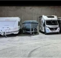 Halle Stellplatz Wohnmobil,Wohnwagen,Boot Autobahnnähe&Tierfrei - Siegenburg
