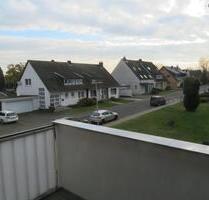 Freundliche 2 12-Zimmer-Wohnung mit Balkon in Dormagen