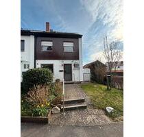 Reihenendhaus zur Miete - 1.700,00&nbsp;EUR Kaltmiete, ca.&nbsp; 120,00&nbsp;m&sup2; in Nürnberg (PLZ: 90453) Holzheim