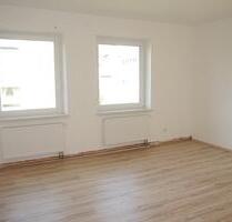 3-Zimmer-Wohnung – ca. 80 m² mit Einbauküche - Selb