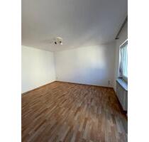1ZKB Wohnung Appartement mit Balkon opt. Stellplatz Reiskirchen