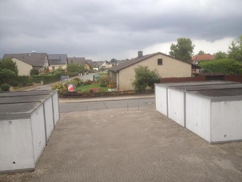 Foto - Garage im 'Blumenviertel' - 95,00&nbsp;EUR Miete,