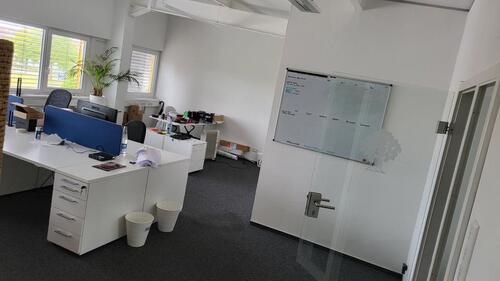 Foto - Büroräume zu vermieten - 2.500,00&nbsp;EUR Kaltmiete, ca.&nbsp; 300,00&nbsp;m&sup2;