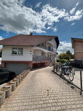 Foto - 9 Zimmer Mehrfamilienhaus, Wohnhaus in Groß-Zimmern