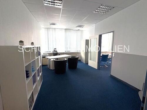 Foto - Großzügiges 4 Raum Büro Praxis mit Fahrstuhl