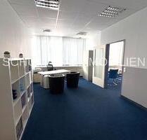 Großzügiges 4 Raum Büro Praxis mit Fahrstuhl - Wilhelmshaven Heppens