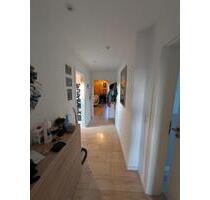 2 Zimmer Dachgeschosswohnung - 690,00&nbsp;EUR Kaltmiete, ca.&nbsp; 56,00&nbsp;m&sup2; in Kleinrinderfeld (PLZ: 97271)