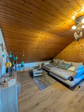 Foto - Dachgeschoßwohnung in Kleinrinderfeld zur Miete