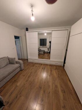 Foto - Dreieich: 1Zi 30 m² zu vermieten möbliert + überdachte Terrasse