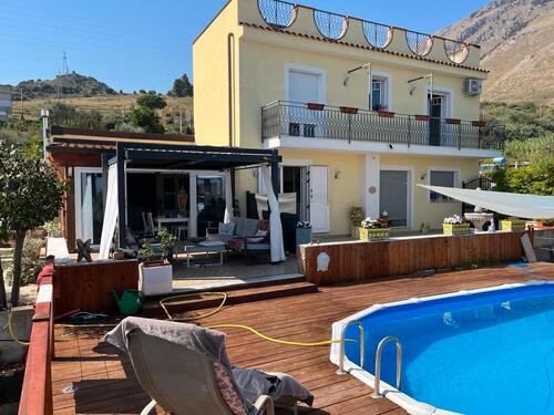 Foto - Villa auf Sizilien - 330.000,00&nbsp;EUR Kaufpreis, ca.&nbsp; 180,00&nbsp;m&sup2;