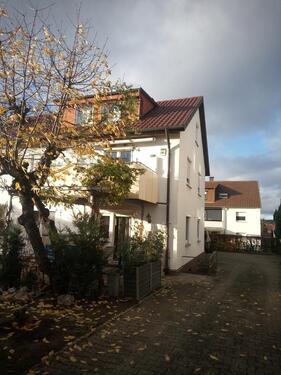 Foto - Provisionsfreie Doppelhaushälfte mit ELW, Garage & Carport