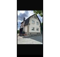 110m2 Wohnung OG Lage Stadt. - 900,00&nbsp;EUR Kaltmiete, ca.&nbsp; 110,00&nbsp;m&sup2; in Lage (PLZ: 32791)